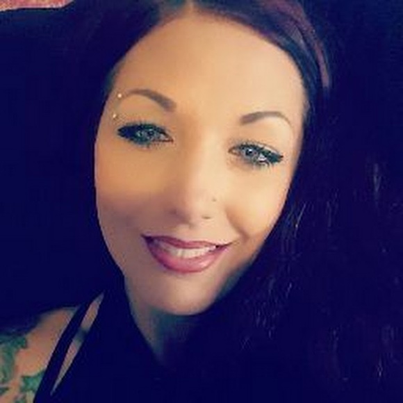 Meet the Posher Other - Meet your Posher, Amanda